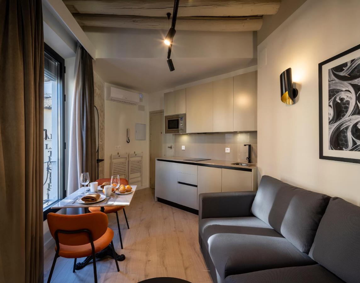 Home4U, Plaza Nueva 1 Granada Ngoại thất bức ảnh